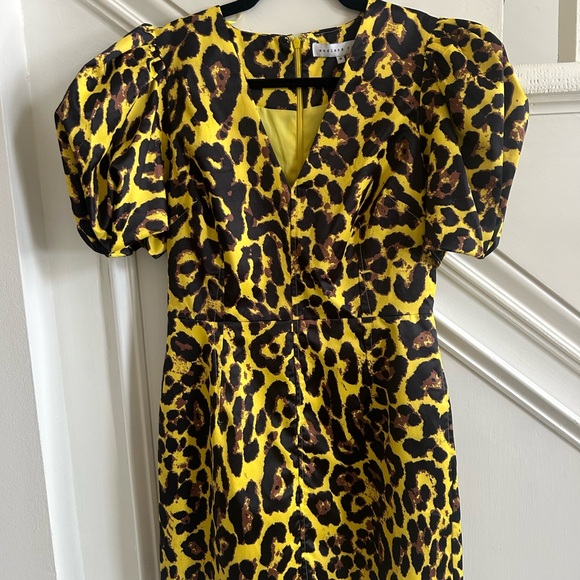 Endless Rose Dresses & Skirts - ENDLESS ROSE Yellow Leopard Print Dress size : medium